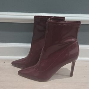 Chic Burgundy Patent Leather Heeled Boots